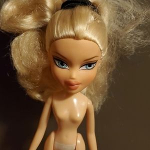 Bratz needing TLC reserved